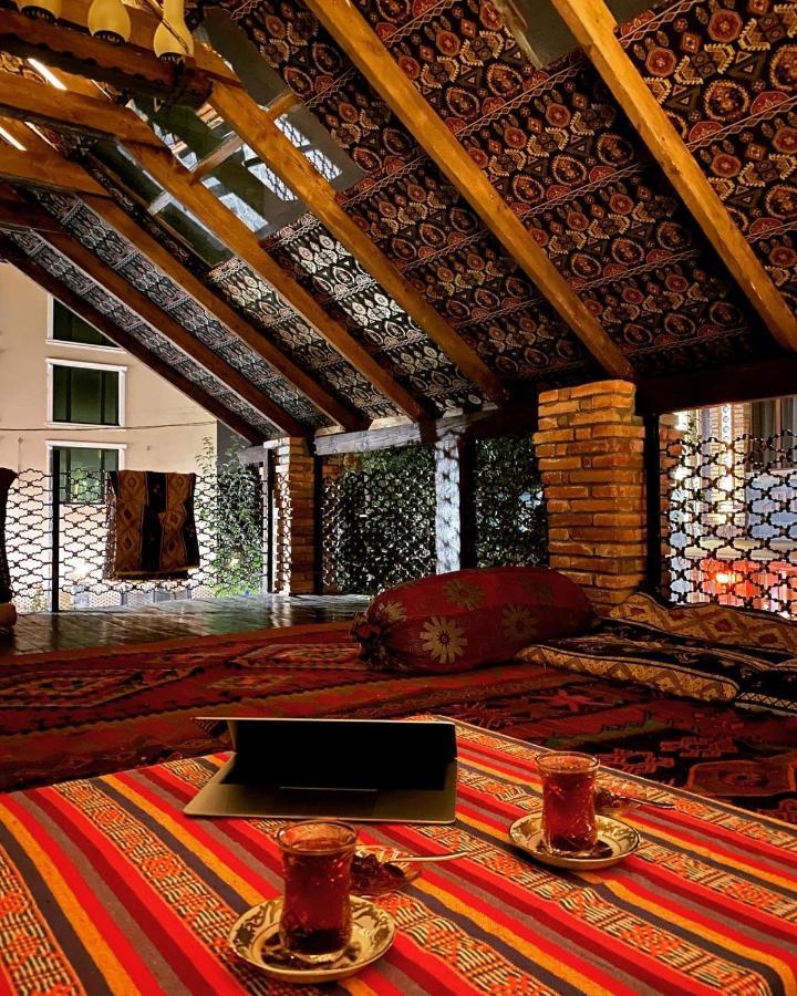MinAli Boutique Hotel Şǝki Extérieur photo