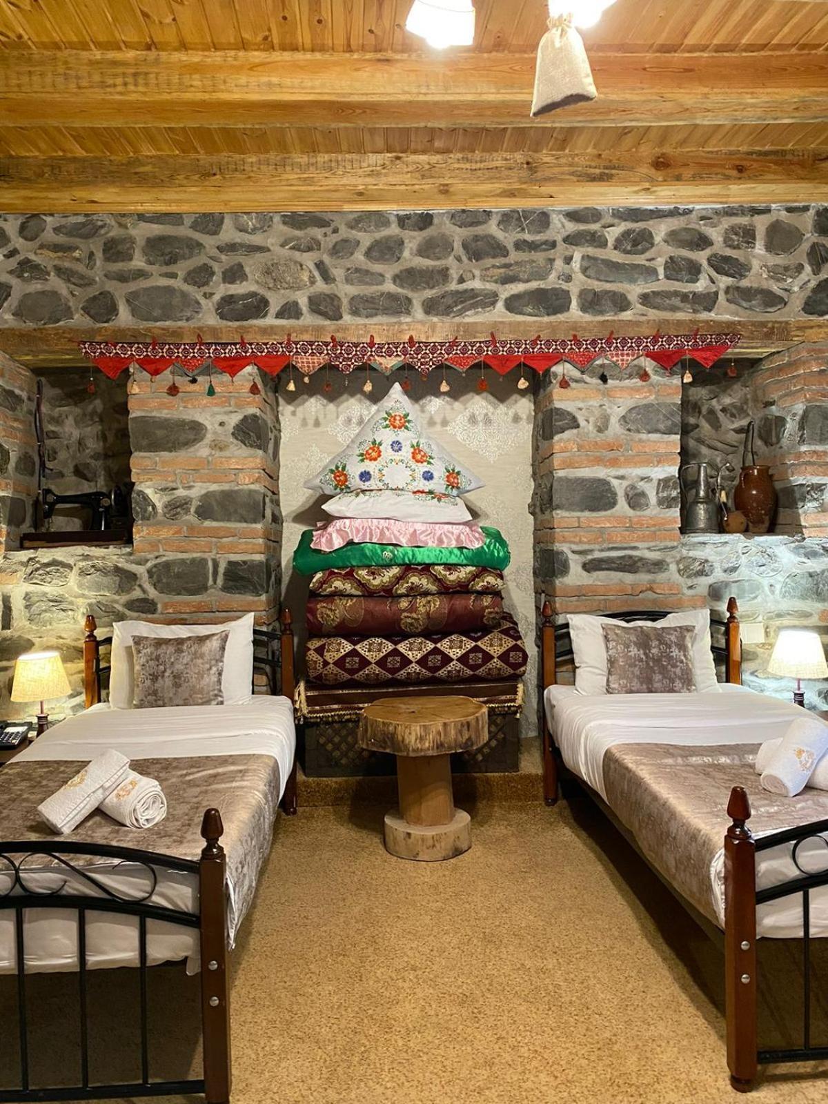 MinAli Boutique Hotel Şǝki Extérieur photo