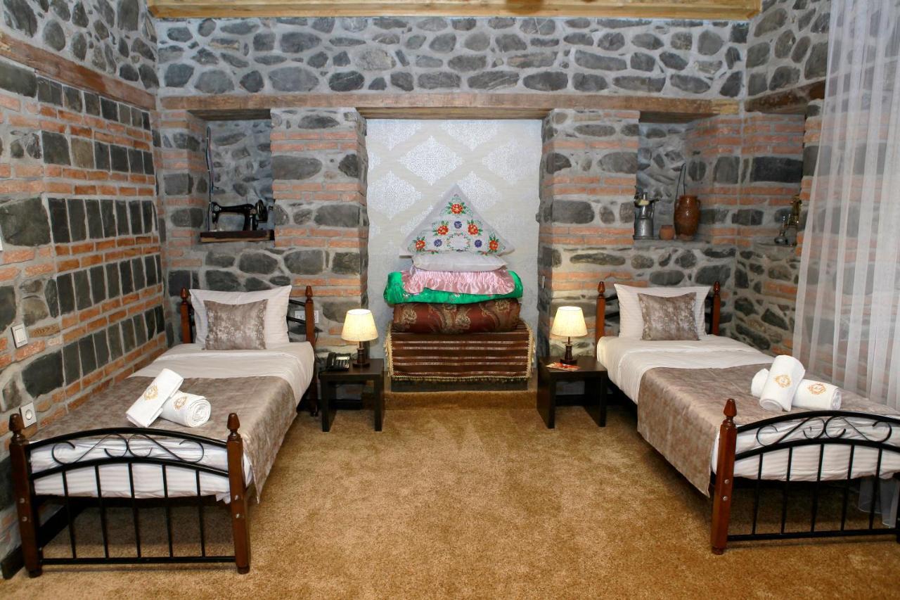 MinAli Boutique Hotel Şǝki Extérieur photo